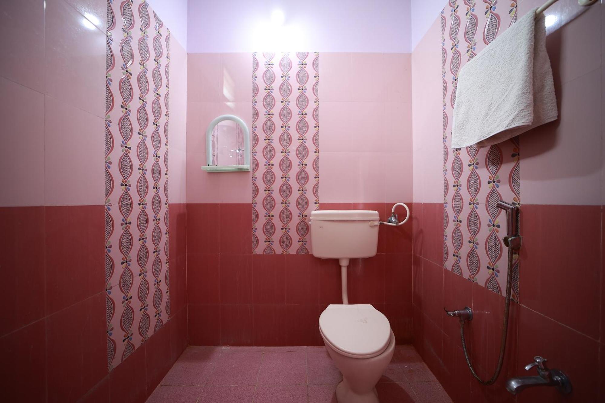 Appartement Royal Castle Residency à Pondichéry Extérieur photo